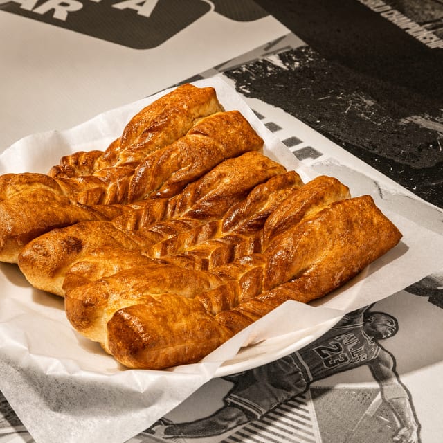 Bread Sticks (3pc).