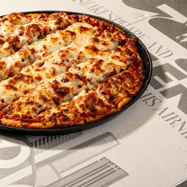 Medium The Meatza.