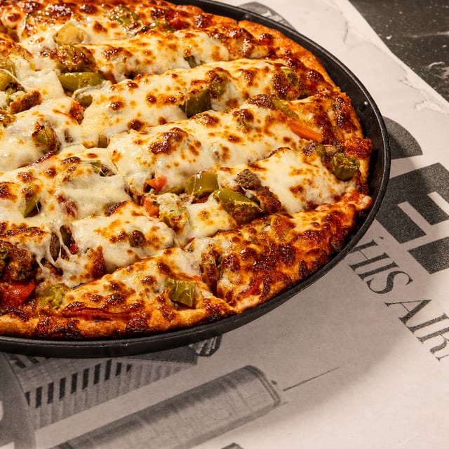 Personal The Longshot Pizza 10".